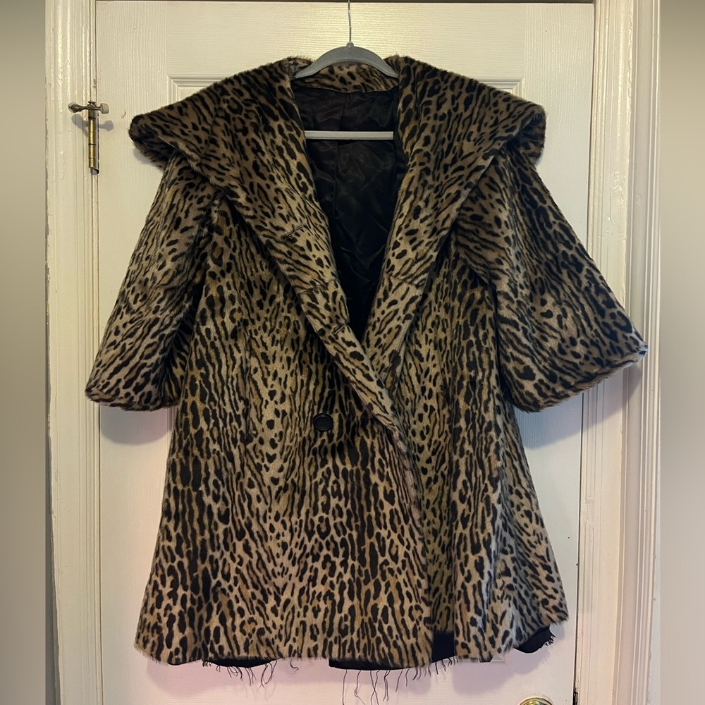Vintage Kashan faux leopard coat
